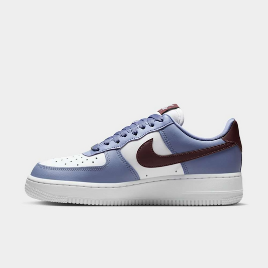 NIKE AIR FORCE 1 '07