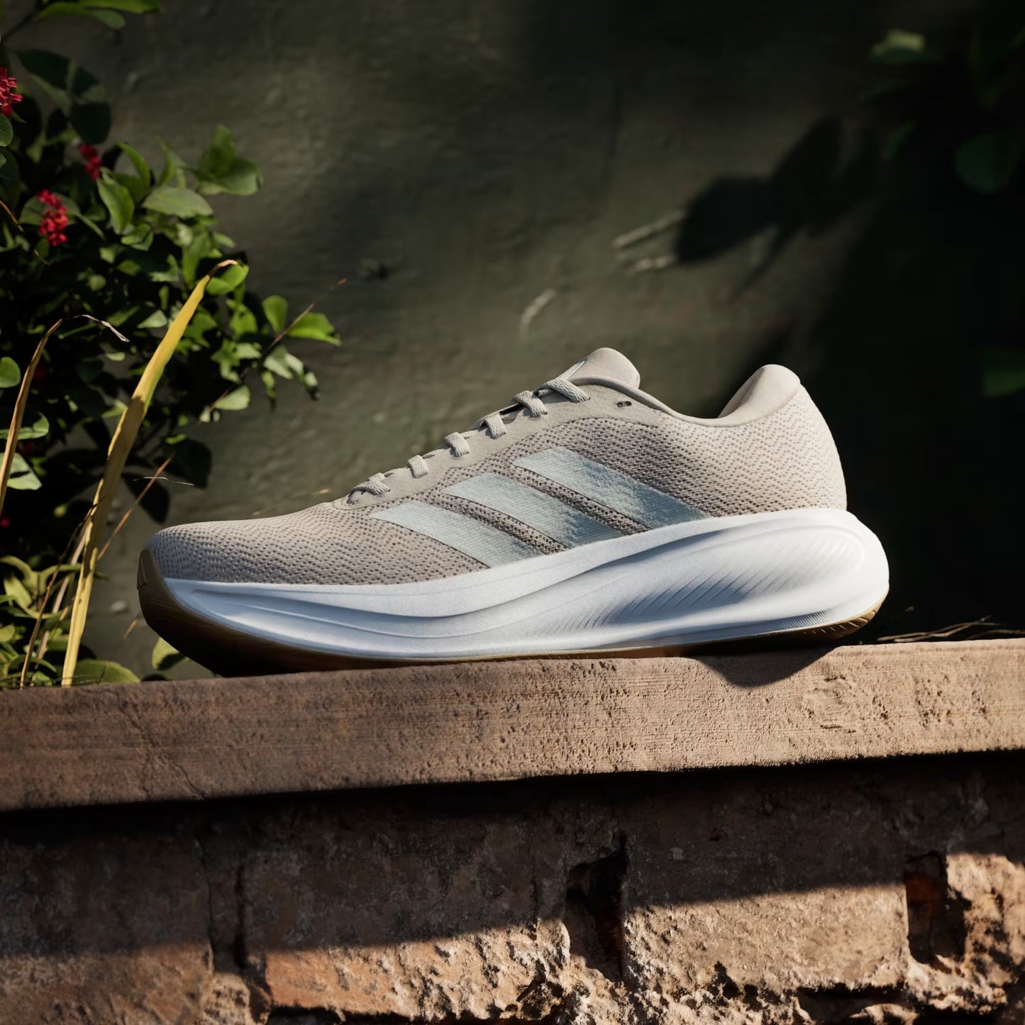 ZAPATILLAS RESPONSE RUNNER 2