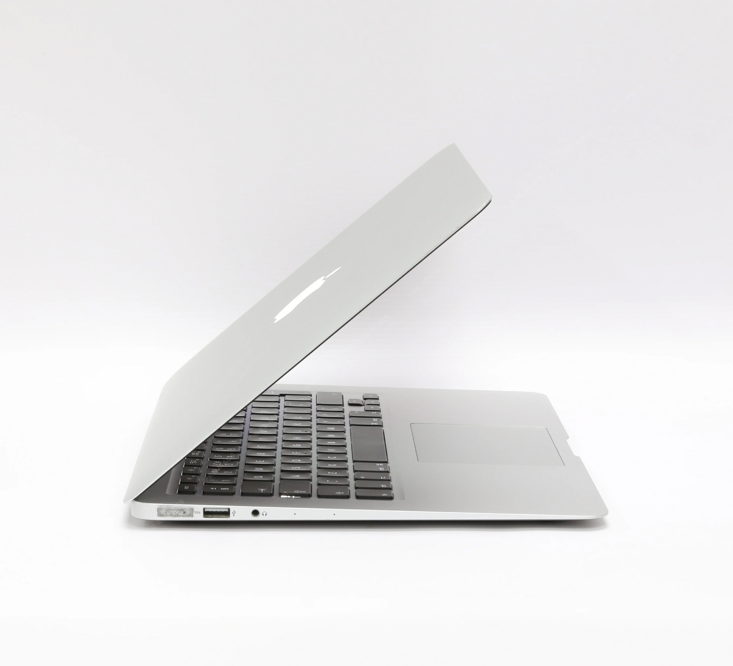 APPLE MACBOOK AIR 13" (2017) INTEL CORE I5 1.8GHZ, 8GB RAM, 512GB SSD, SILVER - MACOS MONTEREY