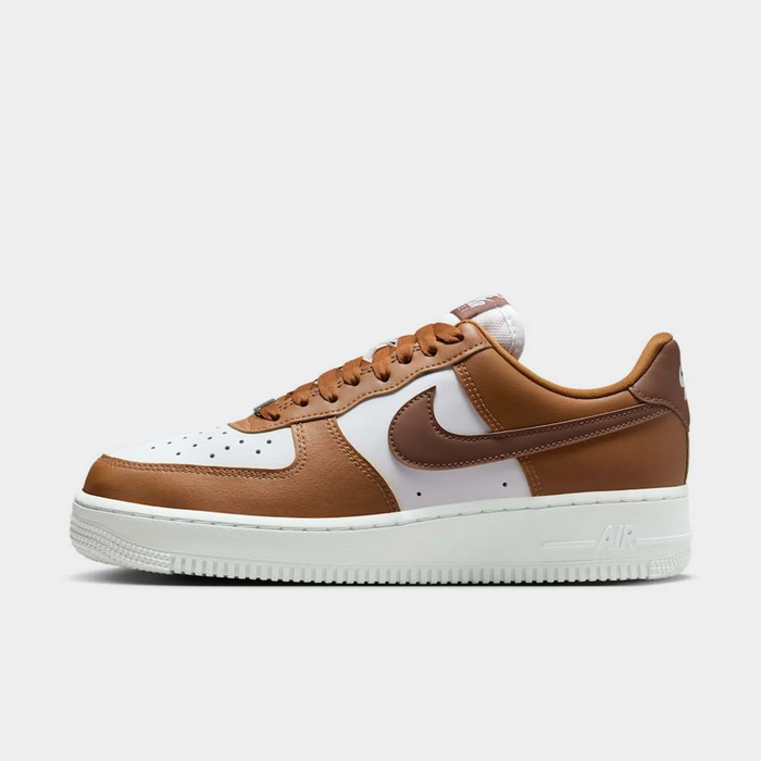 NIKE AIR FORCE 1 '07